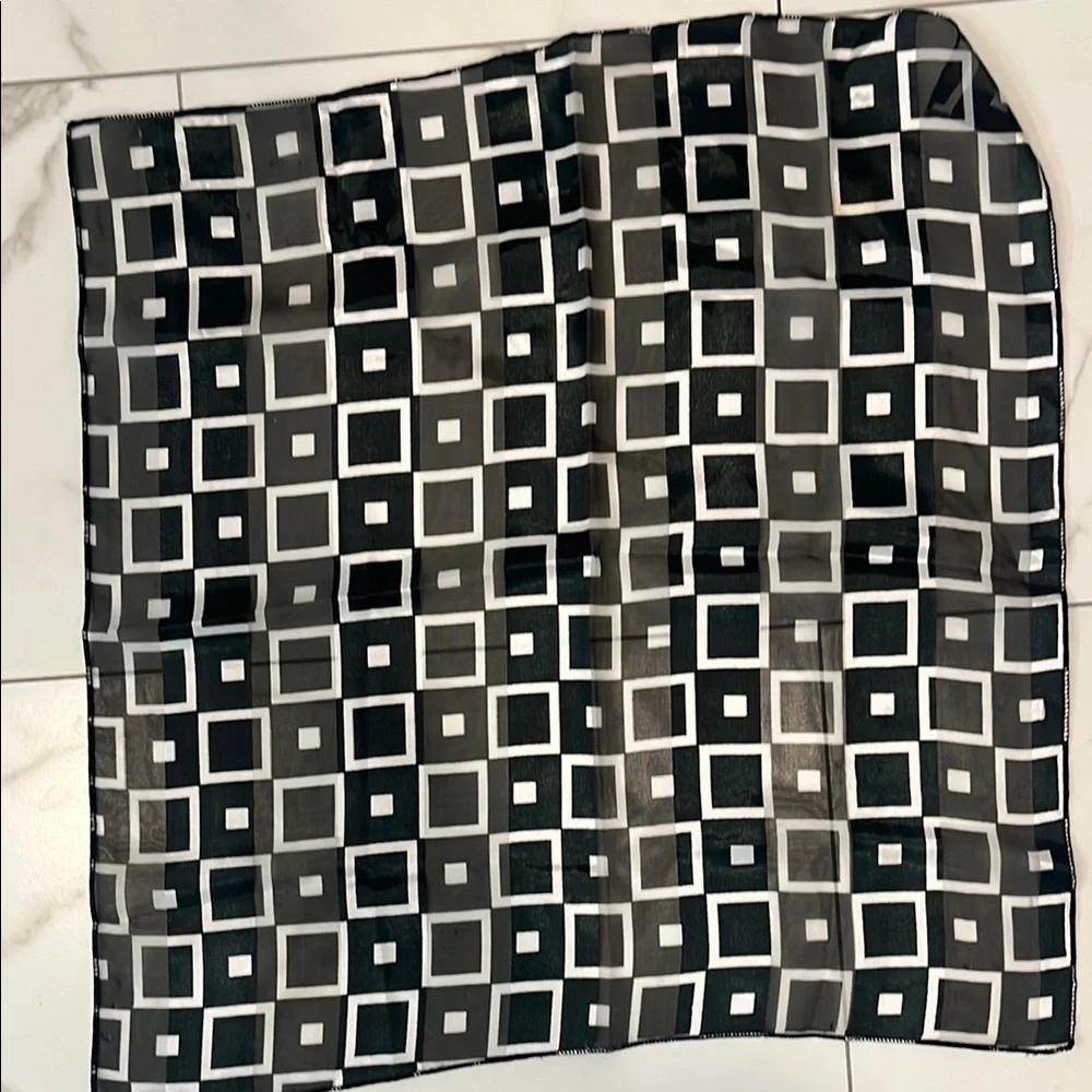 Black and White Vintage Geometric Scarf